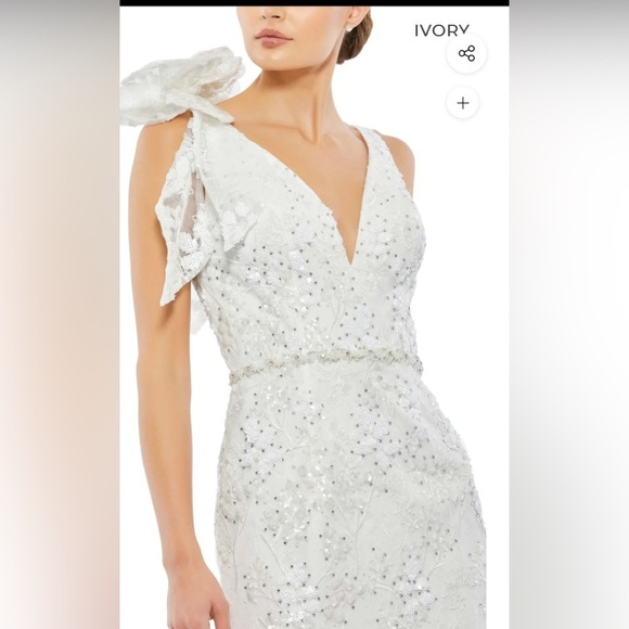 Graceful Mesh Overlay Party Dress by Mac Duggal NWT Style 79337 - Picture 4 of 11